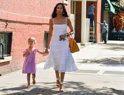 Padma Lakshmi Is Open With Her Daughter About Racism She S A Biracial Child