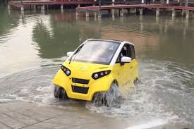 Cet étrange bateau, baptisé panther, ressemble fortement à une jeep des. Rouler Et Flotter Sur L Eau En Tout Electrique Sans S Electrocuter La Presse