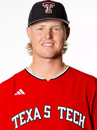 Tech drops Saturday matchup to No. 15 Texas, 10-5