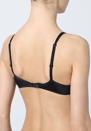 Find great prices & shop simone perele 'delice' underwire demi bra online you can find a huge selection of fashion clothing, shoes and bags for women men & kids from top designer brands. Simone Perele Delice Bugel Bh Moonlight Grau Zalando De