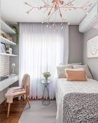 Making your small bedroom look interesting without looking too cluttered can be a challenge. Top 5 Styling Tips For Small Beautiful Bedrooms Small Room Design Bedroom Small Apartment Bedrooms Small Room Bedroom