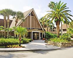 All 130 rooms feature kitchens with refrigerators, stovetops. Polynesian Isles 5095 Details Rci