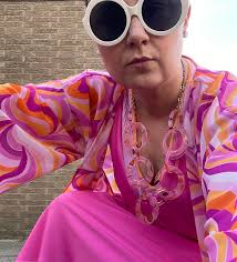 Appropriately Angry April — money dress mom