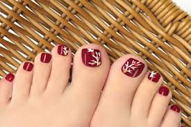 Como en cada uno de los video les comparto los disenos que son basados en colores que son favorables de acuerdo a la temporada en la que estamos y podemos. Faciles Modelos Nuevos Pedicure Decoracion De Unas De Los Pies Elegantes Unas