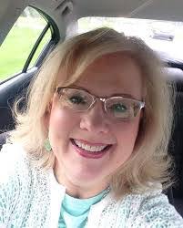 Lori Morrell's Instagram, Twitter & Facebook