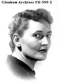 Blind Contour Homage: Marion Nicoll by Marlene Lowden