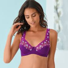 Tendance, sophistiqué et classe la fois, le bustier est aussi très confortable avec ses bonnets dotés de coques fines. Marque De Soutien Gorge Grande Taille Pasteurinstituteindia Com