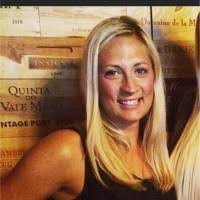 Samantha Horner's Instagram, Twitter & Facebook