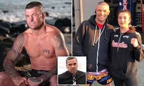 John wayne parr and nieky holzken are gearing up for their muay thai clash at one on tnt iii! John Wayne Parr Swears He Will Knock Out Anthony Mundine In His Last Ever Bout Daily Mail Online