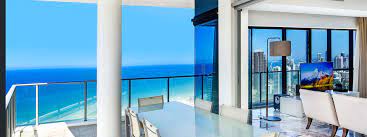 4 star studios & 1 bedoom self contained apartments, 200 metres from the magnificent gold coast beach. 3 Bedroom Superior Ocean View Apartments Surfers Paradise Gold Coast