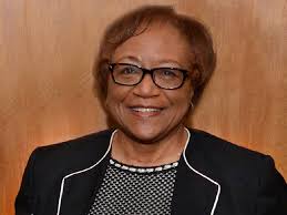 Tuskegee's Perry named Zoetis Champion of Diversity at 2020 Diversity  Matters Symposium