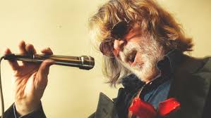 After dropping out of high school, he started an apprenticeship as a construction draftsman. Helge Schneider Wird 65 Das War S Noch Lange Nicht Jazz Weltmusik Br Klassik Bayerischer Rundfunk