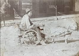 This year two New photos of John William "Bud" Rogan appeared thanks to  Jerry Lumpkins. John Rogan was 8'9" or 267cm, he's the second tallest man  ever : r/RareHistoricalPhotos