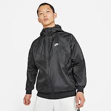 This women's nike woven jacket is designed with a large hood and mesh lining to help you stay dry and comfortable in style. Mens Windbreakers Nike Com