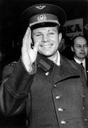 Juri gagarin wurde am 9. Juri Alexejewitsch Gagarin Geburtstag Am 9 3 1934
