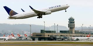 United Bomb Threat Forces Jet To Make Emergency Landing In Ireland Business Insider United Airlines Boeing History Boeing