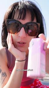 Luna 🌙 (@lunazelam)