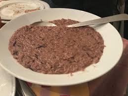 Il risotto con il radicchio e la scamorza si cucina con una ricetta semplice e pochi ingredienti. Risotto Radicchio Scamorza E Mascarpone Picture Of Agriturismo 4 Roveri Treviglio Tripadvisor