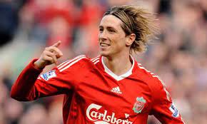 He still looks good with longer and blonder hair, especially as he looks happy and comfortable with this look. Fernando Torres Hairstyles Playing For Liverpool Club Earlier Mmkwiuh Hair Styles Fernando Torres Fernando Torres Hairstyle Liverpool