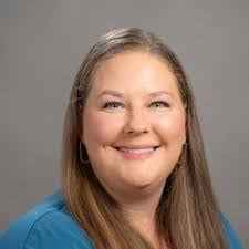 Lindsey Doster's Instagram, Twitter & Facebook