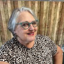 For anyone in New York this weekend, the Lunar parade is Sunday at 1 pm, in  Chinatown (Mott and Canal St) I am a local and going for the first time and