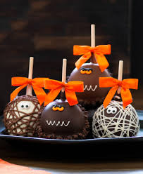 Mrs Prindables Mummy And Monster Caramel Apple Pack Of 4 Reviews Home Macy S Caramel Apples Halloween Halloween Candy Apples Caramel Apple Gifts