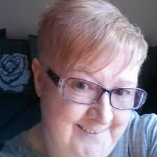 Diane Mcnamee's Instagram, Twitter & Facebook