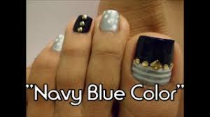 Marino de gloria hernandez, que 202 personas siguen en pinterest. Azul Marino Decoracion Otono E Invierno Para Las Unas De Los Pies Navy Blue Coloer Toe Nail Art Youtube