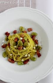 Pasta fave e pancetta e pecorino. Spaghetti Con Crema Di Fave Pane E Gianduia