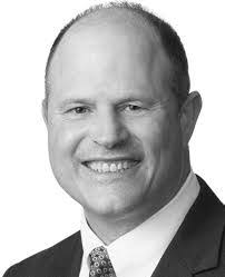 Alfred Paz's Instagram, Twitter & Facebook