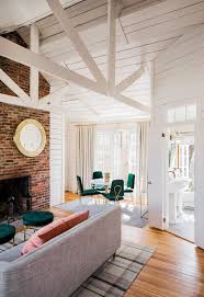 Photo 12 Of 17 In An 18th Century Virginian Hotel Boasts An Elegant Home Modern House Design House Design