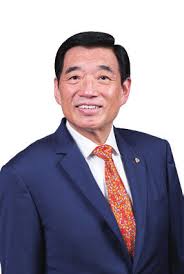 Hospital Authority Annual Report 2021-2022 醫院管理局年報2021-2022