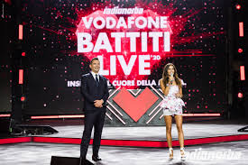 Battiti live repeat on italia 1 channel this night at 9.10 p.m. Battiti Live 2020 Le Foto Della Prima Serata Radio Norba
