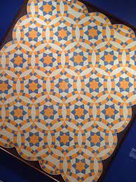 Pin By Evelien Crooy Renzenbrink On Beautiful Quilts I Can Do This Quilts Decor Vintage Quilts Wedding Ring Quilt