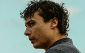 Runaway Dog” traz-nos os Retirement Party de volta