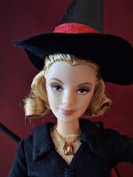 Aunt Clara's Glamour Goals and Bewitched Show Memories