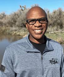 Darryl Meadows's Instagram, Twitter & Facebook