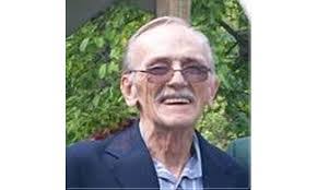 Cecelia Hogan's Instagram, Twitter & Facebook