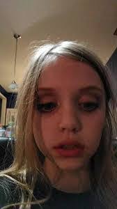 Sheena Hutchison's Instagram, Twitter & Facebook