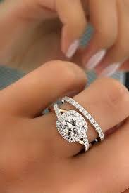 24 Beautiful Wedding Ring Sets For Your Girl Beautiful Wedding Ring Sets Cool Wedding Rings Expensive Wedding Rings