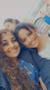 Julia Dail's Instagram, Twitter & Facebook