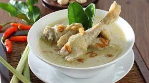 Gulai is often described as indonesian curry, although it is. Resep Lontong Opor Dan Lontong Gulai Paku Menu Nikmat Untuk Lebaran Idul Fitri Tribun Pekanbaru