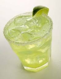 On Life Love And Low Carb Living Low Carb Margarita Low Carb Cocktails Low Calorie Alcoholic Drinks Low Carb Drinks