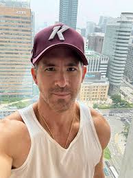 I'll be expecting a HI from you all 🌹🌹🌹