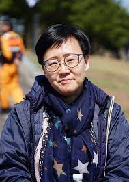 그는 4·7 서울시장 재보궐선거에서 더불어민주당이 17% 이상 차이로 지거나, 부산시장 선거에서. ë§ì¹˜ë¶€ì¸ ë‚˜ë¬´ìœ„í‚¤