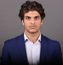 Chris Soares's Instagram, Twitter & Facebook