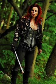 Howlin' Wolf Records: SIX STRINGS: Zombie Women of Satan...