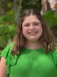 Is anyone familiar with the LCSW licensing process in Florida? Does a  person have to become a certified intern first before starting supervision  or is that just for new graduates? And how