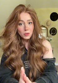 Abbey Benson Youtuber