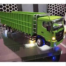 Ide bagian bagian modifikasi mobil truk canter keren mobil truk. Miniatur Truk Hino 500 Tronton Full Interior Shopee Indonesia